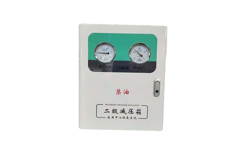 津南中心供氧二级稳压箱